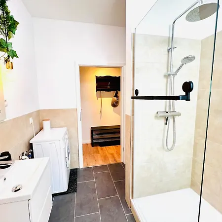 아파트 Casa Clara - Helle 2-zi-whg Nahe Uniklinik & Zentrum, Kueche Und Smarttv