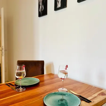 아파트 Casa Clara - Helle 2-zi-whg Nahe Uniklinik & Zentrum, Kueche Und Smarttv *